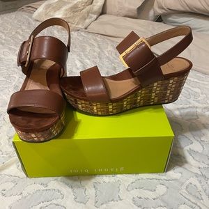 Platform sandal